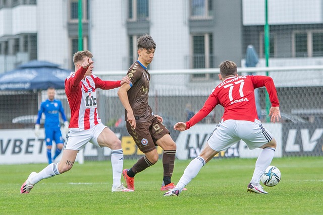 但篮球是一 但篮球是一